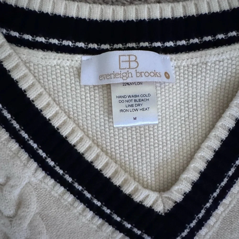 Altar'd State Cream and Black V-Neck Sweater - Picture 4 of 4